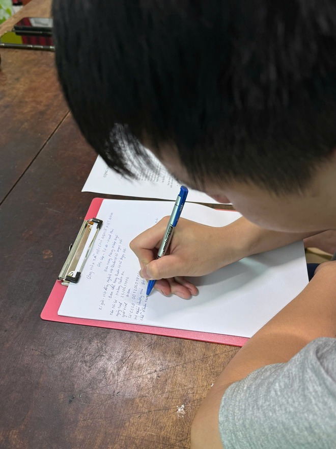 Thanh niên xã Ngọc Hồi tình nguyện nhập ngũ, nguyện cống hiến sức trẻ cho Tổ quốc- Ảnh 5.