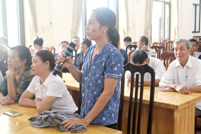 Lãnh đạo xã Hòa Phú gặp mặt người dân xóm Đa Ngư Thượng được điều chuyển về xã Hòa Phú - Ảnh 3.