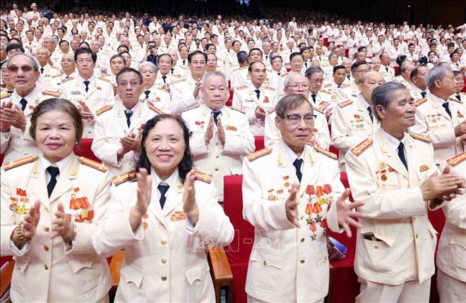 Lãnh đạo Đảng, Nhà nước dự Lễ kỷ niệm 80 năm Ngày truyền thống Công an nhân dân Việt Nam- Ảnh 14.