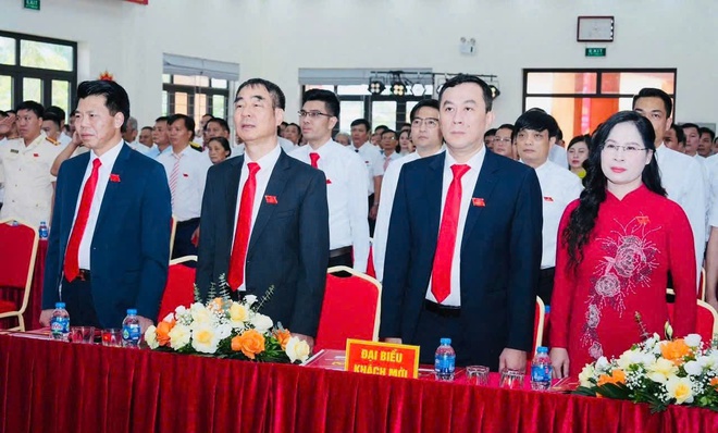 PHIÊN TRÙ BỊ ĐẠI HỘI ĐẠI BIỂU ĐẢNG BỘ PHƯỜNG YÊN NGHĨA LẦN THỨ I, NHIỆM KỲ 2025-2030 ĐÃ HOÀN THÀNH, SẴN SÀNG CHO PHIÊN CHÍNH THỨC- Ảnh 2.