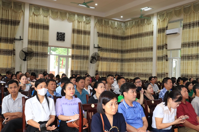 Phú Nghĩa: Sơ kết 20 ngày đầu thực hiện Chiến dịch “45 ngày đêm ra quân hỗ trợ hoạt động chuyển đổi số tại các xã, phường trong giai đoạn đầu vận hành mô hình chính quyền địa phương hai cấp”- Ảnh 11.
