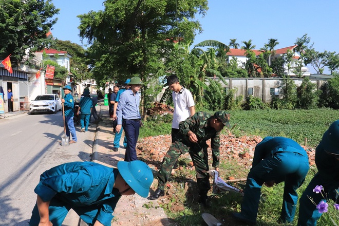 Phú Nghĩa phát động phong trào thi đua "Sáng - Xanh - Sạch - Đẹp" với quyết tâm thay đổi từ nhận thức đến hành động đối với công tác bảo vệ môi trường- Ảnh 9.