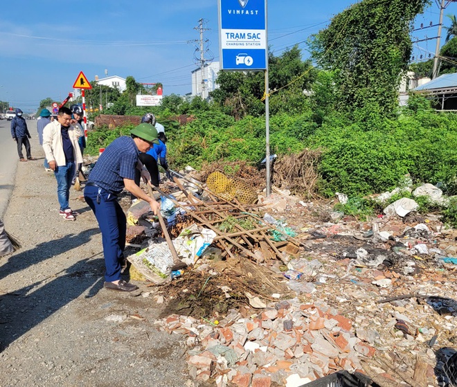 Phú Nghĩa phát động phong trào thi đua "Sáng - Xanh - Sạch - Đẹp" với quyết tâm thay đổi từ nhận thức đến hành động đối với công tác bảo vệ môi trường- Ảnh 13.