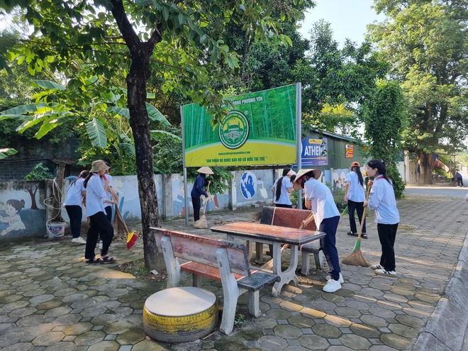 Một số hình ảnh Lễ phát động phong trào thi đua "Sáng - Xanh - Sạch - Đẹp" năm 2025 trên địa bàn xã Phú Nghĩa.- Ảnh 7.