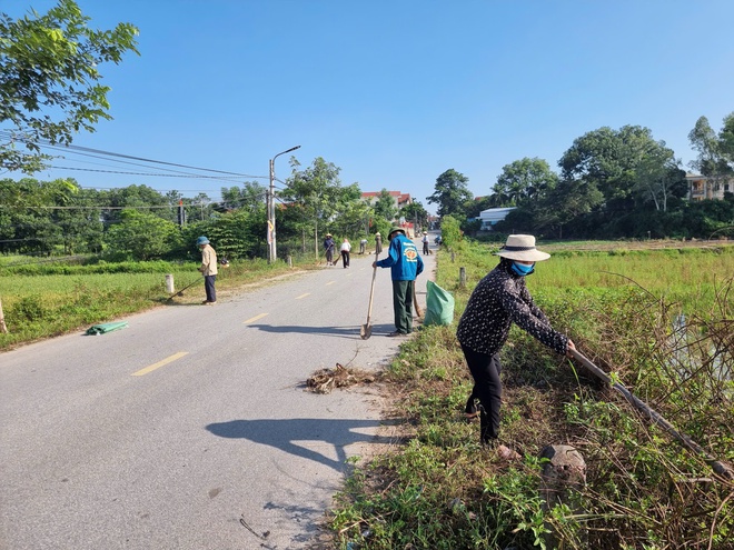 Một số hình ảnh Lễ phát động phong trào thi đua "Sáng - Xanh - Sạch - Đẹp" năm 2025 trên địa bàn xã Phú Nghĩa.- Ảnh 6.
