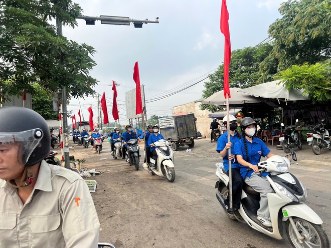 Phường Yên Nghĩa tổ chức Lễ ra quân xử lý vi phạm về trật tự giao thông, trật tự đô thị và vệ sinh môi trường- Ảnh 3.