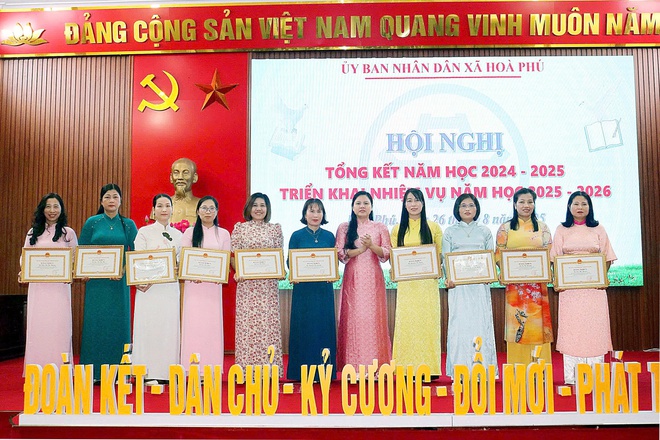 Hội nghị Tổng kết năm học 2024 – 2025; triển khai phương hướng nhiệm vụ năm học 2025-2026- Ảnh 5.