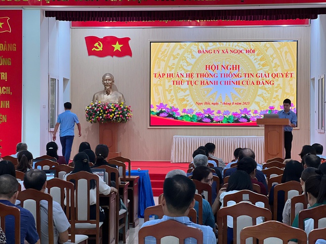 ĐẢNG ỦY XÃ NGỌC HỒI PHỐI HỢP VỚI PHÒNG CNTT THÀNH ỦY VÀ ĐƠN VỊ PHÁT TRIỂN PHẦN MỀM ( VNPT HÀ NỘI ) TỔ CHỨC TẬP HUẤN- Ảnh 3.