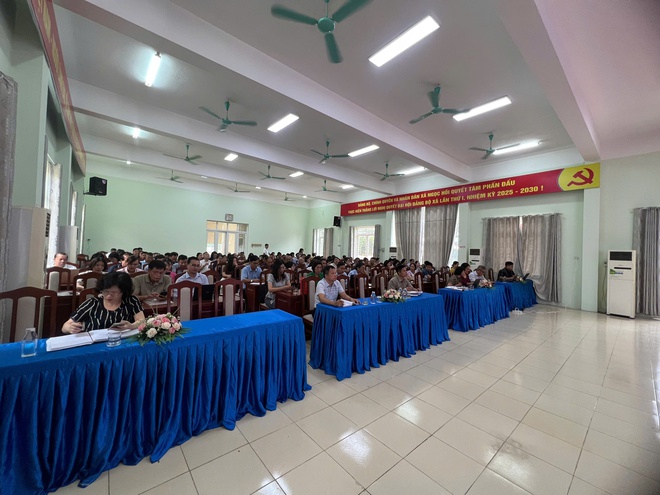 ĐẢNG ỦY XÃ NGỌC HỒI PHỐI HỢP VỚI PHÒNG CNTT THÀNH ỦY VÀ ĐƠN VỊ PHÁT TRIỂN PHẦN MỀM ( VNPT HÀ NỘI ) TỔ CHỨC TẬP HUẤN- Ảnh 4.
