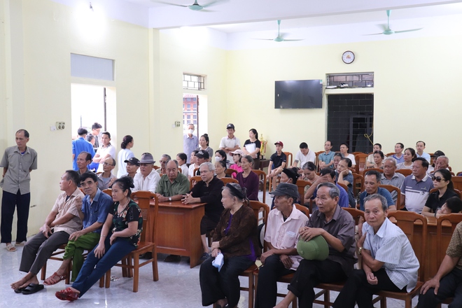 Nhân dân xã Phú Nghĩa hân hoan nhận quà Tết Độc lập- Ảnh 13.
