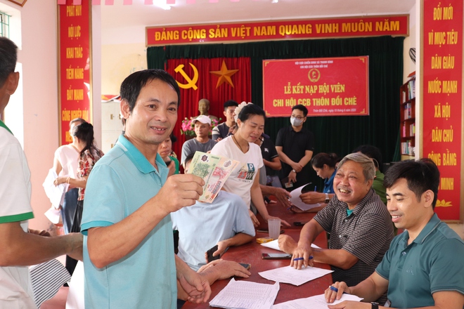 Nhân dân xã Phú Nghĩa hân hoan nhận quà Tết Độc lập- Ảnh 3.