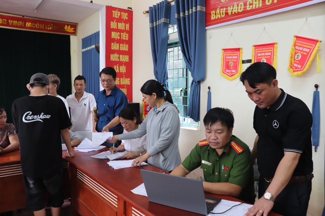 Nhân dân xã Phú Nghĩa hân hoan nhận quà Tết Độc lập- Ảnh 16.