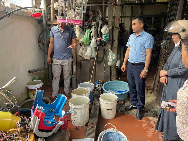 Tính từ đầu năm đến nay xã Hòa Phú ghi nhận 11 ca sốt xuất huyết.- Ảnh 2.