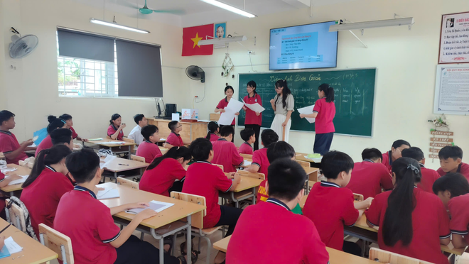 TRƯỜNG THCS PHÚ ĐÔNG PHỐI HỢP VỚI TRUNG TÂM TIẾNG ANH SEC TỔ CHỨC CHUYÊN ĐỀ CHUYỂN GIAO PHƯƠNG PHÁP HỌC TIẾNG ANH ĐƠN GIẢN CHO HỌC SINH- Ảnh 2.