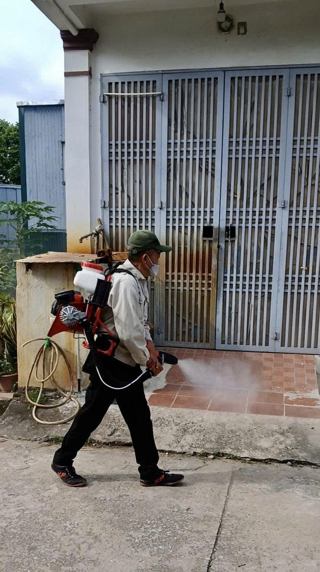 Trạm y tế xã Hồng Vân: tăng cường công tác phòng, chống dịch bệnh sốt xuất huyết – Chủ động phát hiện và xử lý triệt để ổ dịch- Ảnh 1. Trạm y tế xã Hồng Vân: tăng cường công tác phòng, chống dịch bệnh sốt xuất huyết – Chủ động phát hiện và xử lý triệt để ổ dịch- Ảnh 1.