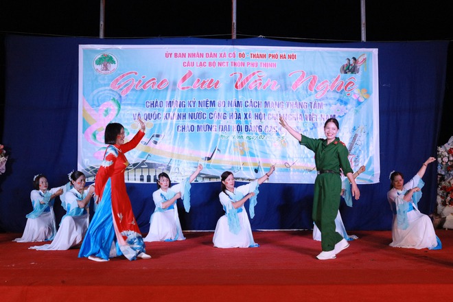 CÂU LẠC BỘ NGƯỜI CAO TUỔI THÔN PHÚ THỊNH TỔ CHỨC GIAO LƯU VĂN NGHỆ CHÀO MỪNG 80 NĂM QUỐC KHÁNH NƯỚC CỘNG HÒA XÃ HỘI CHỦ NGHĨA VIỆT NAM.- Ảnh 3.