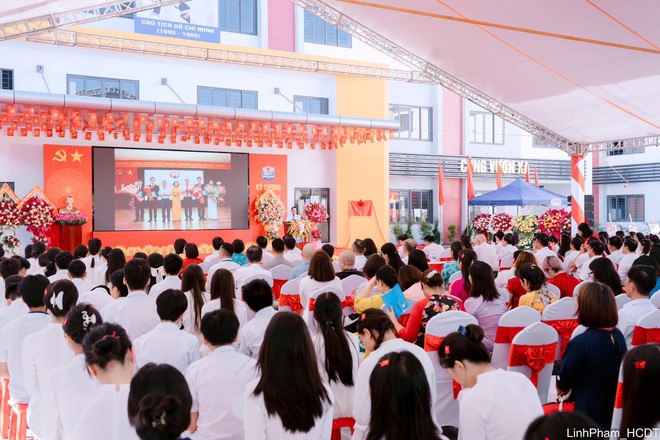 Gắn biển kỷ niệm 80 năm Quốc khánh 2/9 công trình trường THPT Lý Thường Kiệt- Ảnh 9.