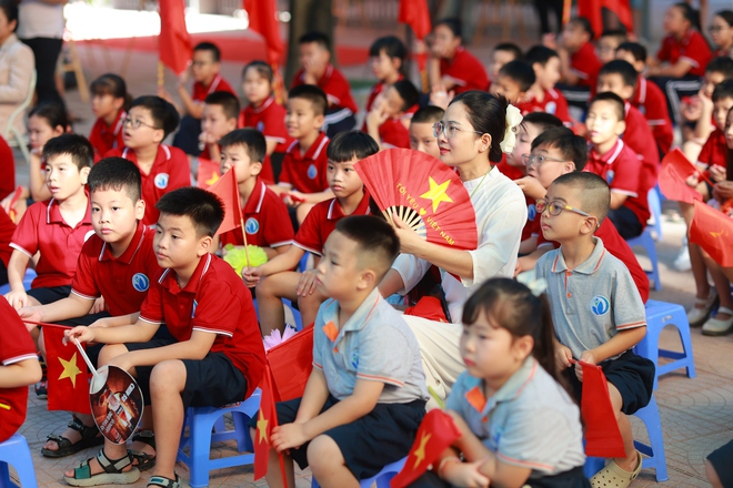 Rộn ràng không khí khai giảng năm học mới tại phường Ngọc Hà- Ảnh 30.