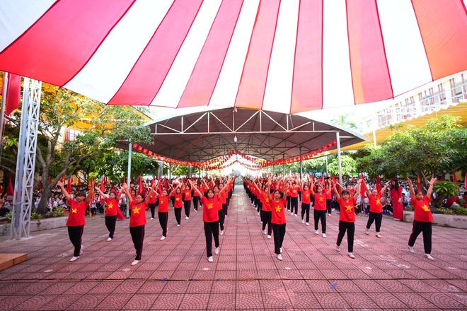 CÁC TRƯỜNG TRÊN ĐỊA BÀN PHƯỜNG VĨNH HƯNG TƯNG BỪNG TỔ CHỨC LỄ KHAI GIẢNG NĂM HỌC 2025 – 2026- Ảnh 7.