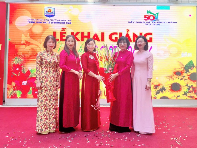 Rộn ràng không khí khai giảng năm học mới tại phường Ngọc Hà- Ảnh 27.