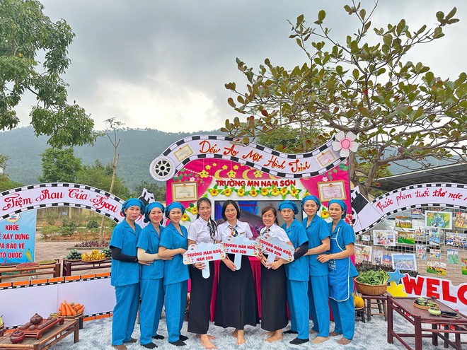 Giáo dục dinh dưỡng kết hợp vận động nhằm phát triển thể chất cân đối cho trẻ và ứng dụng phương pháp giáo dục tiên tiến Montessori- Ảnh 2.