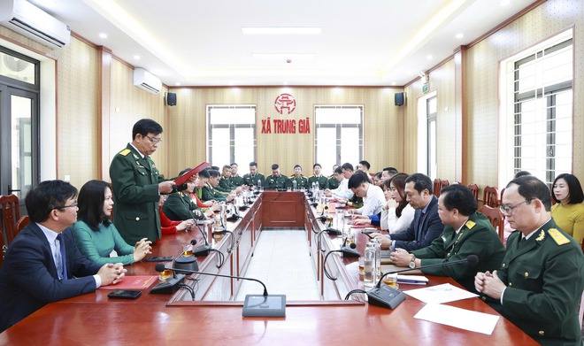 RA MẮT CHI HỘI CCB CƠ QUAN ĐẢNG ỦY – UBND XÃ TRUNG GIÃ- Ảnh 4.