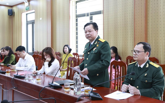 RA MẮT CHI HỘI CCB CƠ QUAN ĐẢNG ỦY – UBND XÃ TRUNG GIÃ- Ảnh 7.