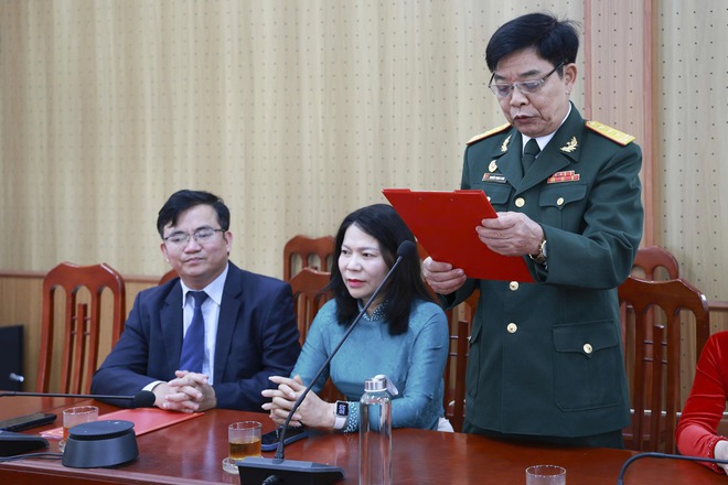 RA MẮT CHI HỘI CCB CƠ QUAN ĐẢNG ỦY – UBND XÃ TRUNG GIÃ- Ảnh 6.