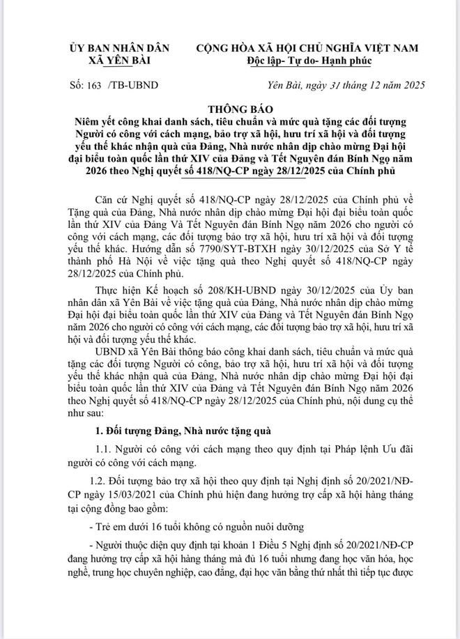UBND xã Yên Bài niêm yết công khai danh sách, tiêu chuẩn và mức quà cho các đối tượng được thụ hưởng theo Nghị quyết số 418/NQ -CP ngày 28/12/2025 của Chính phủ- Ảnh 1.