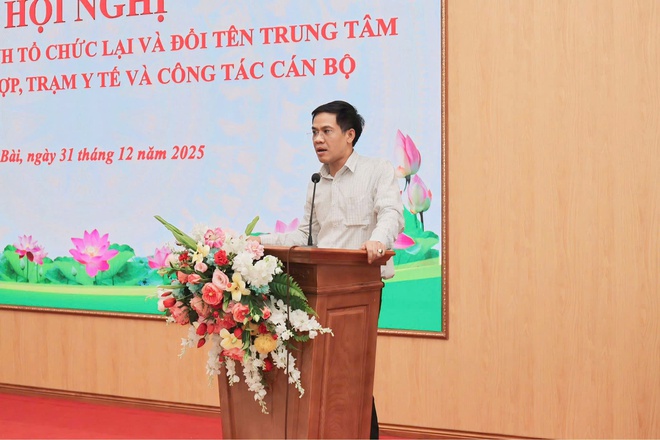 Xã Yên Bài tổ chức hội nghị công bố quyết định tổ chức lại các đơn vị sự nghiệp và công tác cán bộ- Ảnh 1.