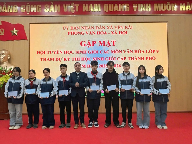 UBND xã Yên Bài tổ chức gặp mặt, động viên đội tuyển học sinh giỏi lớp 9 tham dự kỳ thi cấp thành phố- Ảnh 3.