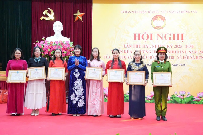 Ủy ban MTTQ Việt Nam xã Hồng Vân: Tổ chức Hội nghị lần thứ hai, nhiệm kỳ 2025 – 2030 và thông qua Chương trình thống nhất hành động năm 2026.- Ảnh 6.