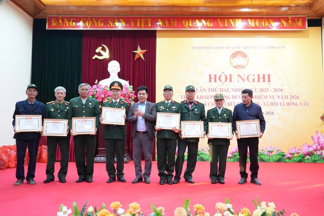 Ủy ban MTTQ Việt Nam xã Hồng Vân: Tổ chức Hội nghị lần thứ hai, nhiệm kỳ 2025 – 2030 và thông qua Chương trình thống nhất hành động năm 2026.- Ảnh 7.