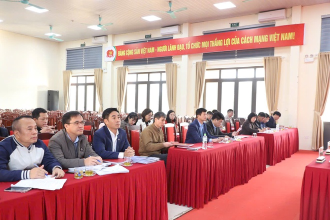 Đảng ủy xã Hồng Vân: Hội nghị Ban Thường vụ Đảng ủy xã mở rộng tháng 01/2026 cho ý kiến và quyết định nhiều nội dung quan trọng- Ảnh 1.