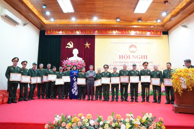 Ủy ban MTTQ Việt Nam xã Hồng Vân: Tổ chức Hội nghị lần thứ hai, nhiệm kỳ 2025 – 2030 và thông qua Chương trình thống nhất hành động năm 2026.- Ảnh 9.