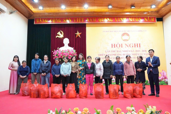 Ủy ban MTTQ Việt Nam xã Hồng Vân: Tổ chức Hội nghị lần thứ hai, nhiệm kỳ 2025 – 2030 và thông qua Chương trình thống nhất hành động năm 2026.- Ảnh 12.