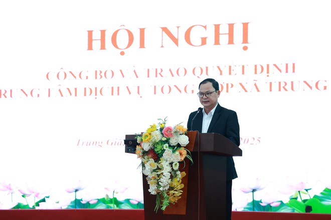 TRUNG GIÃ CÔNG BỐ QUYẾT ĐỊNH THÀNH LẬP TRUNG TÂM DỊCH VỤ TỔNG HỢP- Ảnh 3.