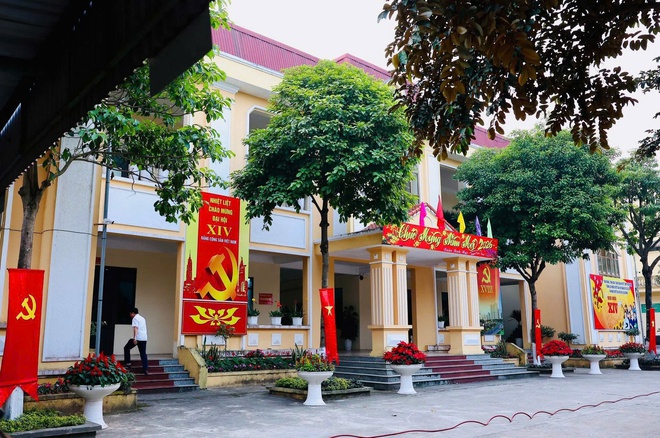 Xã Yên Bài rực rỡ cờ hoa chào mừng Đại hội đại biểu toàn quốc lần thứ XIV của Đảng- Ảnh 3.