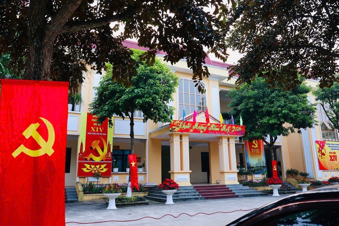 Xã Yên Bài rực rỡ cờ hoa chào mừng Đại hội đại biểu toàn quốc lần thứ XIV của Đảng- Ảnh 7.