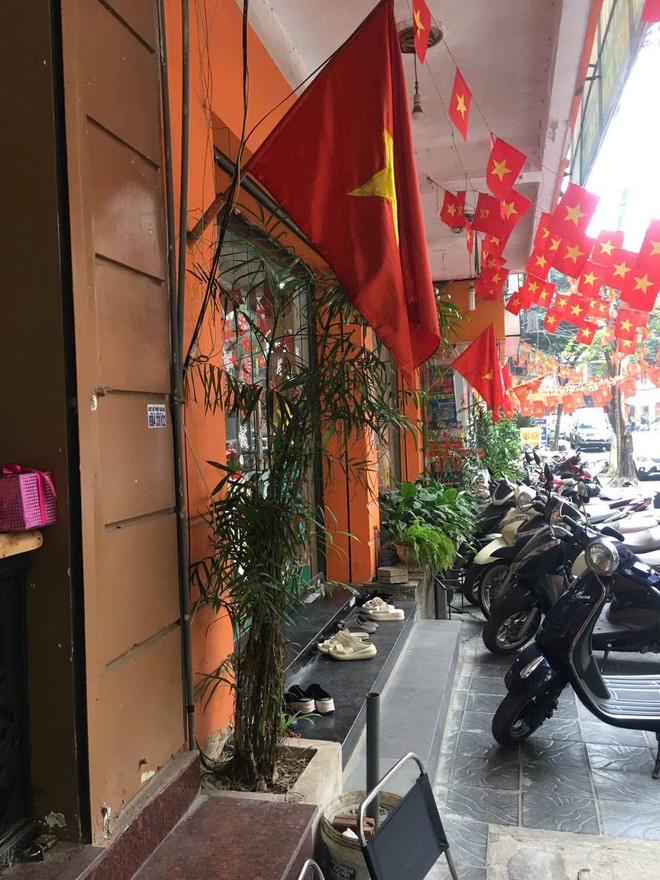 CẦU GIẤY RỰC RỠ CỜ HOA CHÀO MỪNG ĐẠI HỘI ĐẠI BIỂU TOÀN QUỐC LẦN THỨ XIV CỦA ĐẢNG- Ảnh 7.