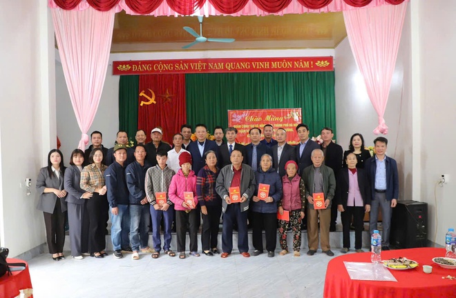 Xã Hồng Vân thăm tặng quà đồng bào kinh tế mới thuộc tỉnh Lạng Sơn- Ảnh 1.
