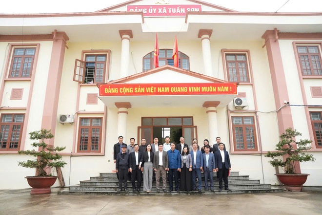 Xã Hồng Vân thăm tặng quà đồng bào kinh tế mới thuộc tỉnh Lạng Sơn- Ảnh 10.