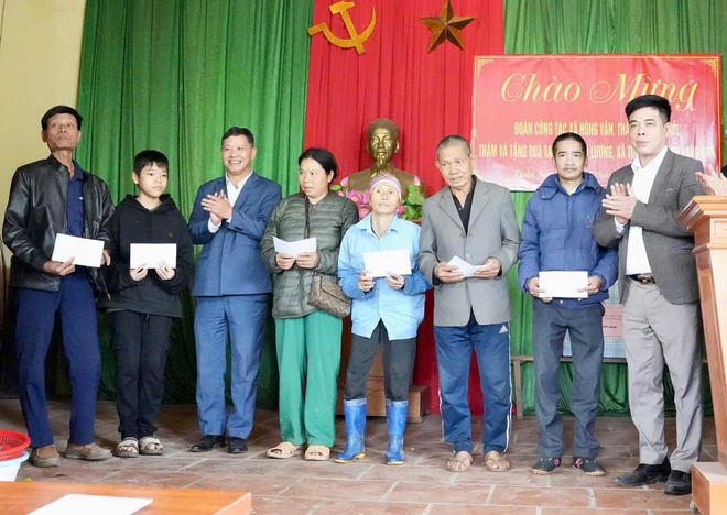 Xã Hồng Vân thăm tặng quà đồng bào kinh tế mới thuộc tỉnh Lạng Sơn- Ảnh 7.