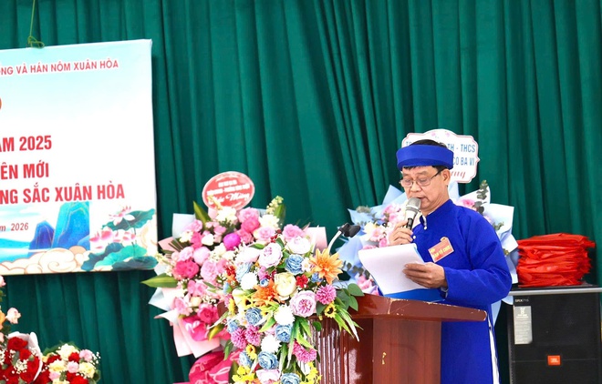 Câu lạc bộ Di sản Thơ văn Truyền thống và Hán Nôm Xuân Hòa tổng kết hoạt động năm 2025- Ảnh 7.