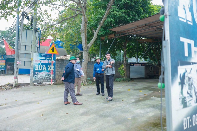 Ban chỉ đạo 197 xã Yên Bài ra quân đợt 3 xử lý biển bảng sai quy định- Ảnh 7.