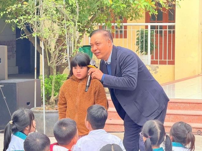 Trường Tiểu học Hồng Vân tổ chức buổi nói chuyện chuyên đề chia sẻ về Lòng biết ơn - Ảnh 2.