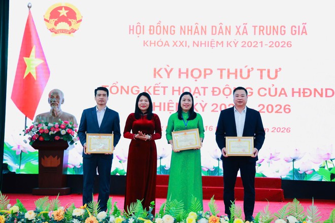 HĐND XÃ TRUNG GIÃ: KHẲNG ĐỊNH VAI TRÒ CƠ QUAN DÂN CỬ TRONG NHIỆM KỲ CÓ NHIỀU ĐỔI MỚI- Ảnh 3.