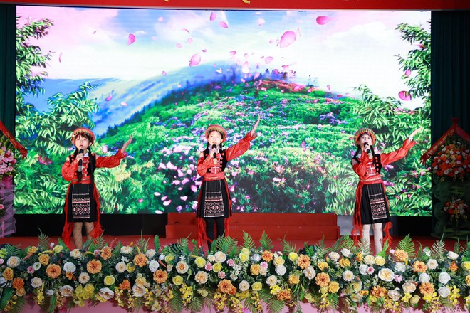 ĐẠI HỘI ĐẠI BIỂU HỘI CHỮ THẬP ĐỎ XÃ TRUNG GIÃ LẦN THỨ I, NHIỆM KỲ 2026 – 2031 ĐÃ DIỄN RA THÀNH CÔNG TỐT ĐẸP- Ảnh 15.