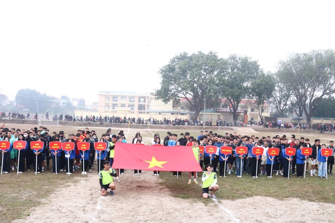 Khai mạc Giải bóng đá Thanh niên xã Hoà Phú lần thứ I - năm 2026- Ảnh 1.