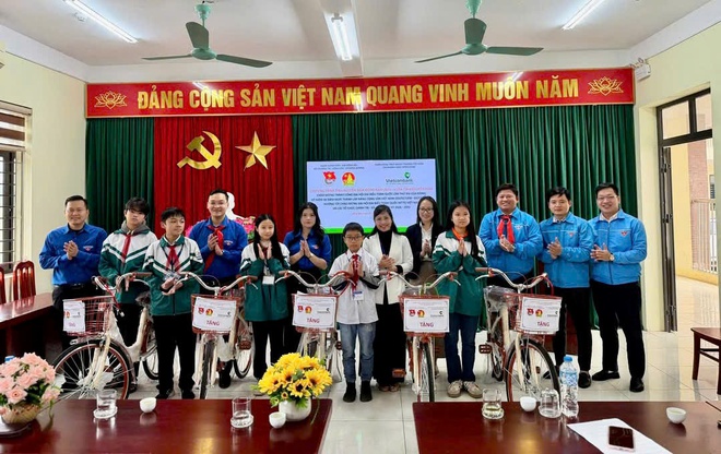 Triển khai mô hình “Tình nguyện liên kết – Chung tay chắp cánh ước mơ” - Ảnh 1.